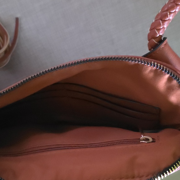 Boho Chic Fringed Leather Bag
